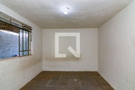 Quarto / Sala de casa para alugar com 1 quarto, 32m² em Jardim Montanhês, Belo Horizonte