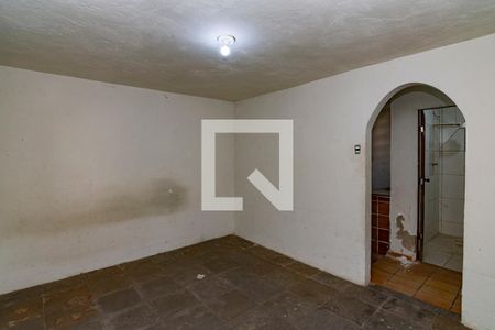 Quarto / Sala de casa para alugar com 1 quarto, 32m² em Jardim Montanhês, Belo Horizonte