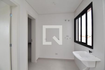 Sala/Cozinha de apartamento para alugar com 1 quarto, 34m² em Cajuru, Curitiba