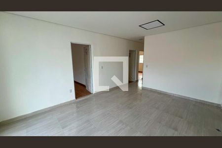 Casa à venda com 4 quartos, 360m² em Santa Monica, Belo Horizonte