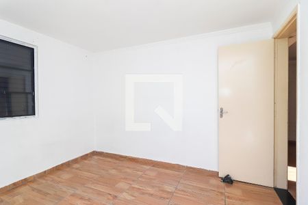 Quarto 1 de apartamento para alugar com 2 quartos, 47m² em Conjunto Residencial José Bonifácio, São Paulo