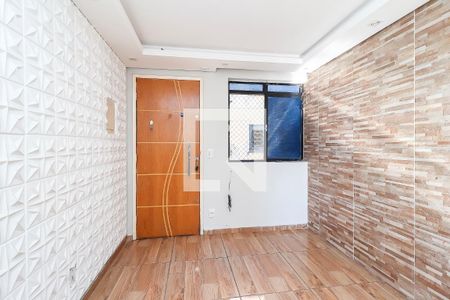 Sala de apartamento para alugar com 2 quartos, 47m² em Conjunto Residencial José Bonifácio, São Paulo
