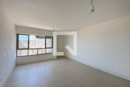 Sala de apartamento à venda com 3 quartos, 116m² em Funcionários, Belo Horizonte