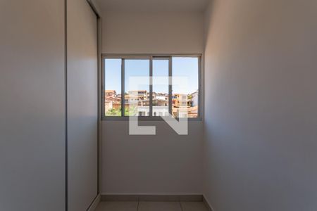 Quarto 1 de apartamento para alugar com 2 quartos, 62m² em Jardim Leblon, Belo Horizonte