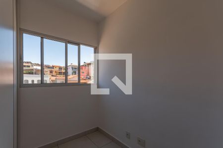 Quarto 1 de apartamento para alugar com 2 quartos, 62m² em Jardim Leblon, Belo Horizonte