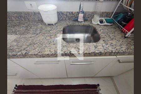 Cozinha de apartamento para alugar com 1 quarto, 57m² em Barra da Tijuca, Rio de Janeiro