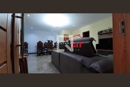 Casa à venda com 2 quartos, 175m² em Riachuelo, Rio de Janeiro