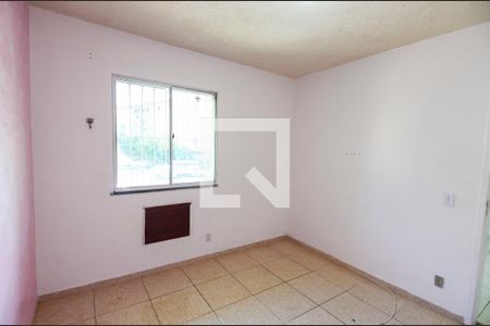 Quarto 1 de apartamento para alugar com 2 quartos, 44m² em Mangueira, Rio de Janeiro