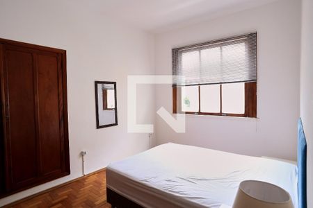 Quarto de apartamento para alugar com 2 quartos, 87m² em Funcionários, Belo Horizonte