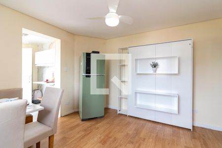 Sala e Quarto de casa para alugar com 1 quarto, 65m² em Jardim São Paulo, São Paulo