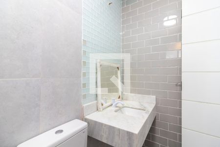 Banheiro de casa para alugar com 1 quarto, 38m² em Jardim São Paulo, São Paulo