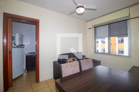 Sala de apartamento para alugar com 1 quarto, 42m² em Vila Nova, Porto Alegre