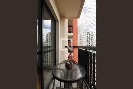 Apartamento à venda com 3 quartos, 75m² em Jardim Caboré, São Paulo