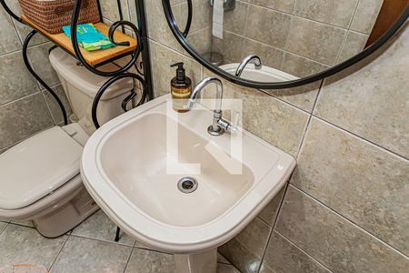 Lavabo de casa à venda com 3 quartos, 300m² em Parque Sao Domingos, São Paulo