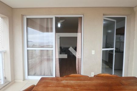 Varanda de apartamento para alugar com 2 quartos, 70m² em Parque Enseada, Guarujá