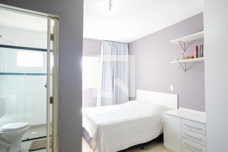 Suíte  de casa à venda com 4 quartos, 160m² em Vila Vivaldi, São Bernardo do Campo