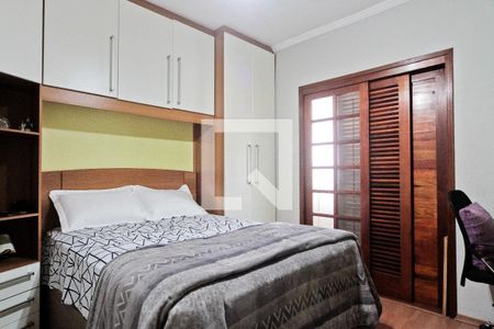 Suíte de casa para alugar com 3 quartos, 300m² em Parque Sao Domingos, São Paulo