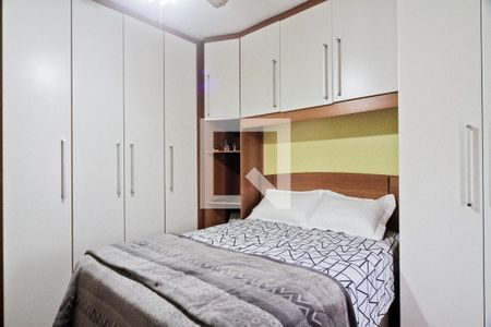 Suíte de casa para alugar com 3 quartos, 300m² em Parque Sao Domingos, São Paulo