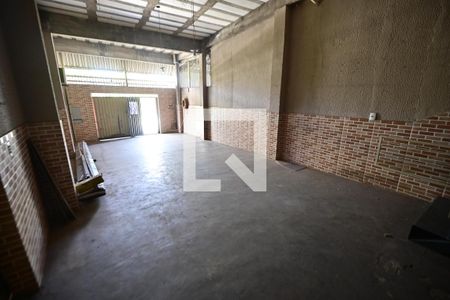 Casa para alugar com 3 quartos, 270m² em Jardim Europa, Goiânia