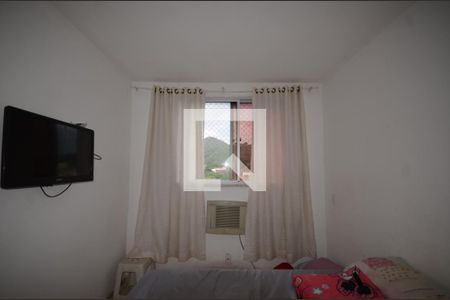 Quarto 1 Suite de apartamento para alugar com 2 quartos, 51m² em Jardim Sulacap, Rio de Janeiro