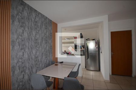 Sala de apartamento para alugar com 2 quartos, 51m² em Jardim Sulacap, Rio de Janeiro