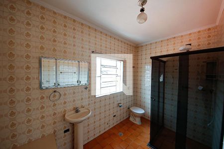 Banheiro Suíte de casa à venda com 4 quartos, 200m² em Jardim Guairaca, São Paulo