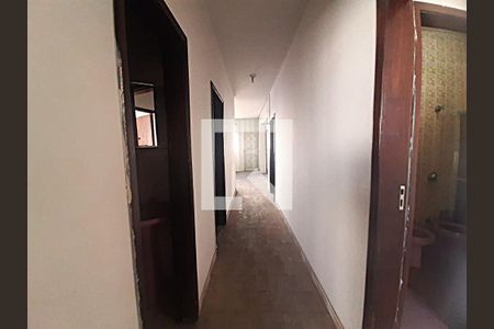 Corredor de casa para alugar com 3 quartos, 120m² em Centro, Betim