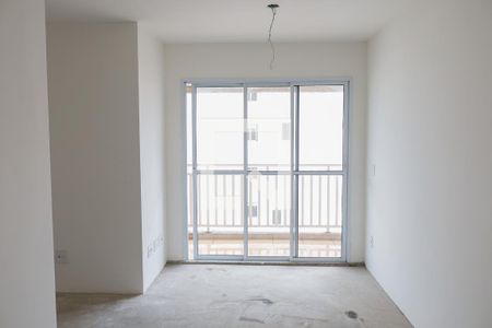 sala de apartamento à venda com 2 quartos, 61m² em Km 18, Osasco