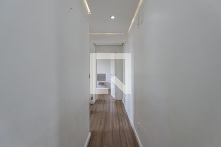 Corredor de apartamento para alugar com 2 quartos, 60m² em Jardim Maria Rosa, Taboão da Serra
