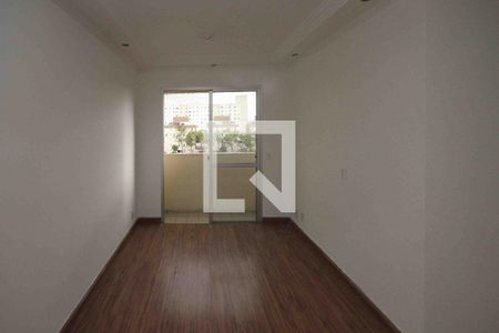 Sala de apartamento para alugar com 3 quartos, 55m² em Jardim Santa Teresinha, São Paulo