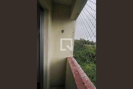 Varanda de apartamento para alugar com 3 quartos, 55m² em Jardim Santa Teresinha, São Paulo