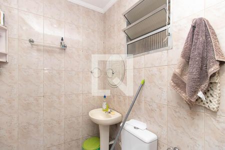 Banheiro 1 de casa à venda com 3 quartos, 213m² em Vila Maria Alta, São Paulo