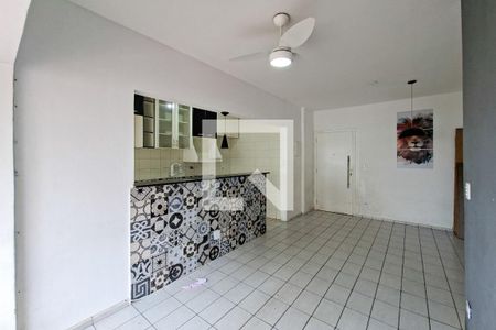 Sala de apartamento para alugar com 2 quartos, 60m² em Canto do Forte, Praia Grande