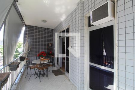Sala - Varanda de apartamento para alugar com 2 quartos, 94m² em Jacarepaguá, Rio de Janeiro
