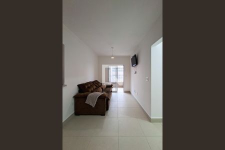 Sala de apartamento para alugar com 2 quartos, 75m² em Jardim Real, Praia Grande