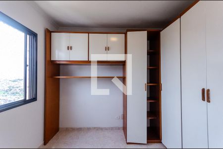 Quarto 1 de apartamento para alugar com 2 quartos, 62m² em Vila Palmeiras, São Paulo