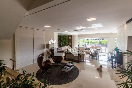 Sala  de casa de condomínio à venda com 4 quartos, 485m² em Tamboré, Santana de Parnaíba