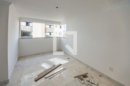 Sala de apartamento à venda com 2 quartos, 55m² em Serrano, Belo Horizonte