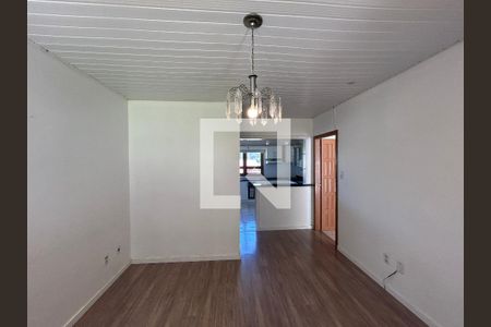 Sala de casa à venda com 2 quartos, 300m² em São Jorge, Novo Hamburgo