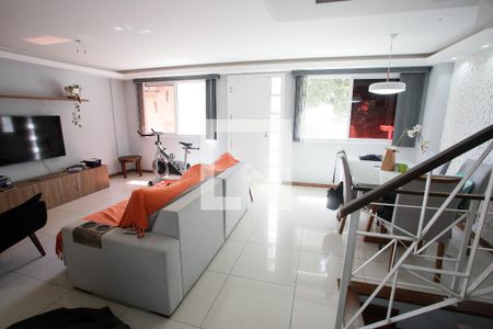 Sala de casa de condomínio para alugar com 5 quartos, 240m² em Freguesia (jacarepaguá), Rio de Janeiro