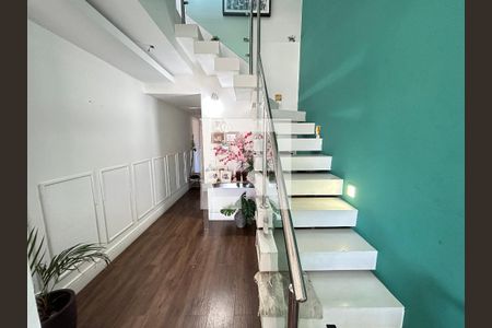 Escada de acesso de apartamento à venda com 3 quartos, 163m² em Engenho de Dentro, Rio de Janeiro