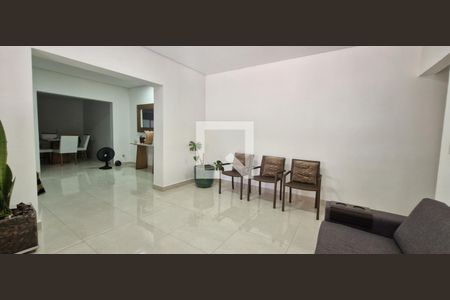 Casa à venda com 5 quartos, 470m² em Várzea, Lagoa Santa