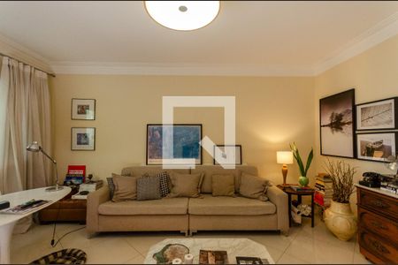 Sala de casa à venda com 3 quartos, 150m² em Piqueri, São Paulo