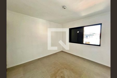 Quarto 1 de casa à venda com 3 quartos, 180m² em Jardim Santa Mena, Guarulhos