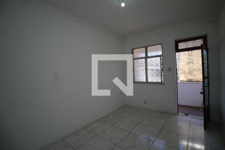 Sala de apartamento à venda com 2 quartos, 80m² em Olaria, Rio de Janeiro