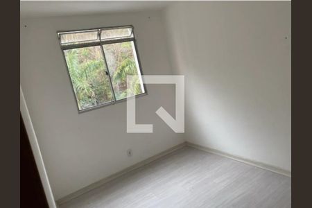 Quarto de apartamento para alugar com 2 quartos, 50m² em Frei Leopoldo, Belo Horizonte