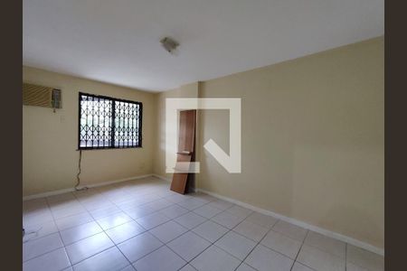 Suíte de apartamento para alugar com 3 quartos, 117m² em Recreio dos Bandeirantes, Rio de Janeiro