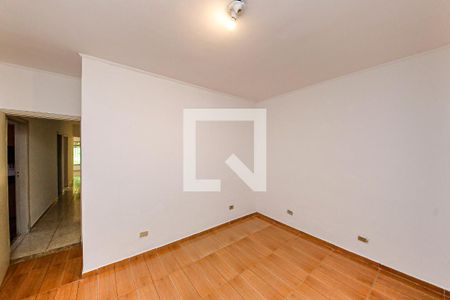 Casa à venda com 4 quartos, 230m² em Jardim Avelino, São Paulo