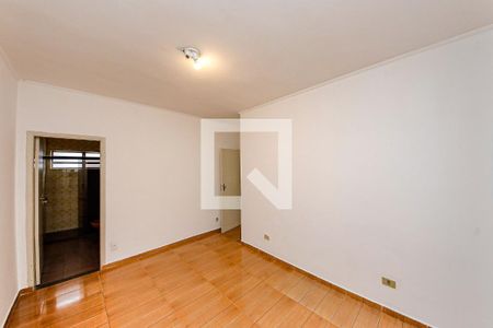 Casa à venda com 4 quartos, 230m² em Jardim Avelino, São Paulo