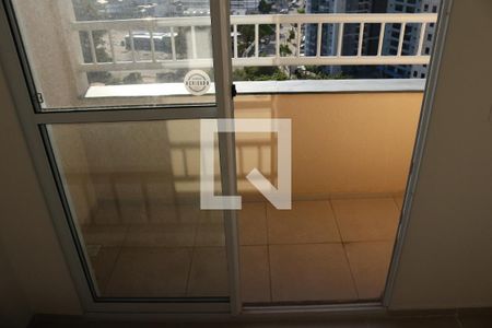 Varanda de apartamento para alugar com 2 quartos, 38m² em Lapa, São Paulo